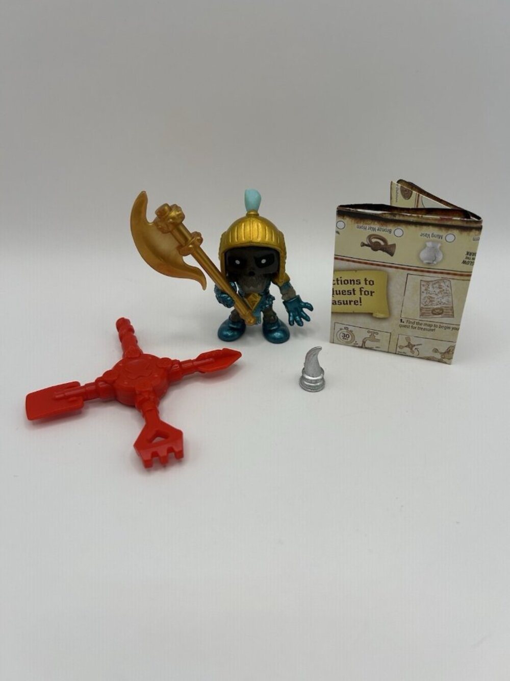 Sir Goldaxe Mid-Knight Crusader Treasure X Glow In The Dark Figure Accessories